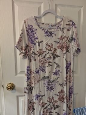 LuLaRoe Carly Dress with Purple and Mauve Floral